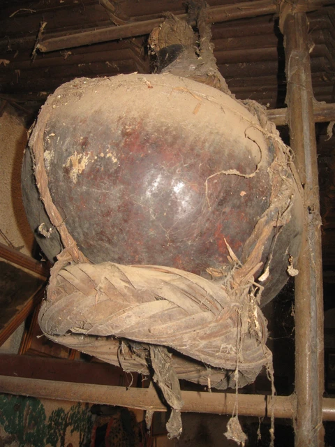 Traditional items 006