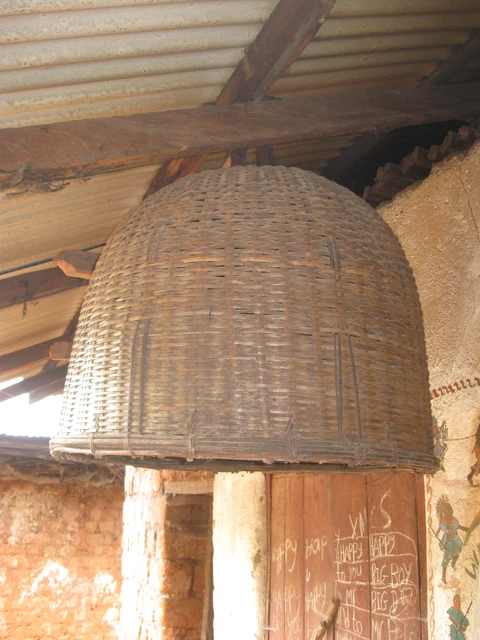 Traditional items 014