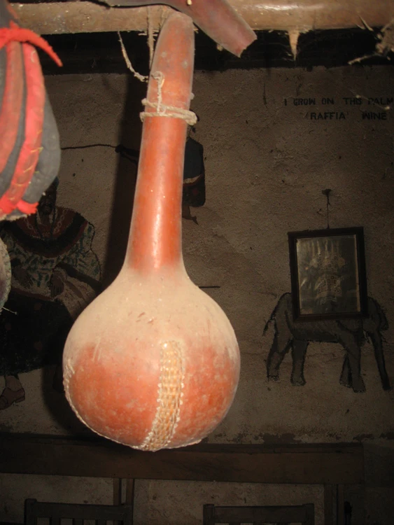 Ceremonial palm wine container